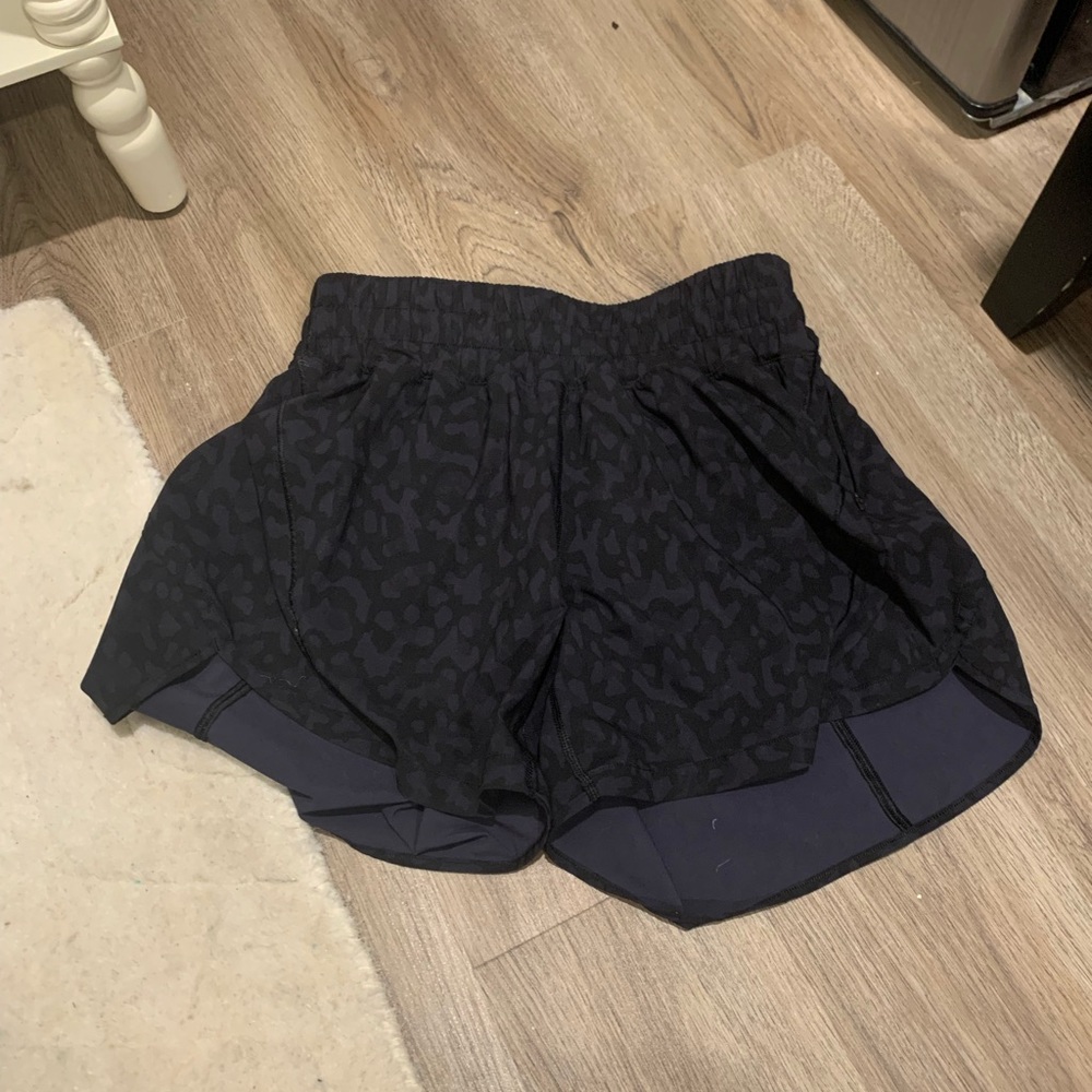 LuluLemon Athletica-leopard tracker shorts size 4